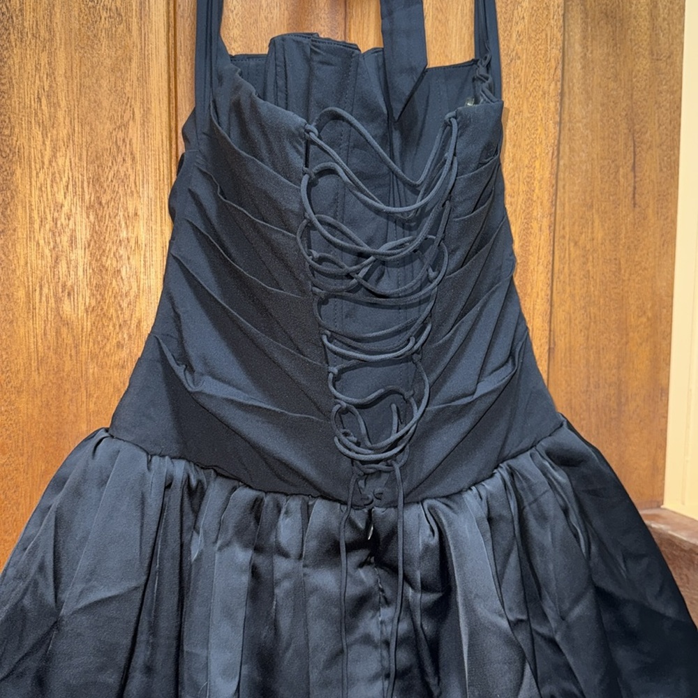 Oh Polly Ludmila Halterneck Lace-Up Bubble Hem Corset Micro Mini Dress in Black - Picture 9 of 12